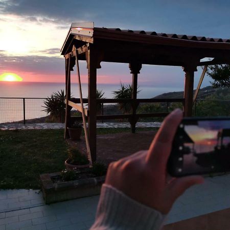 Вілла Azienda Agrituristica La Fonte Боніфаті Екстер'єр фото